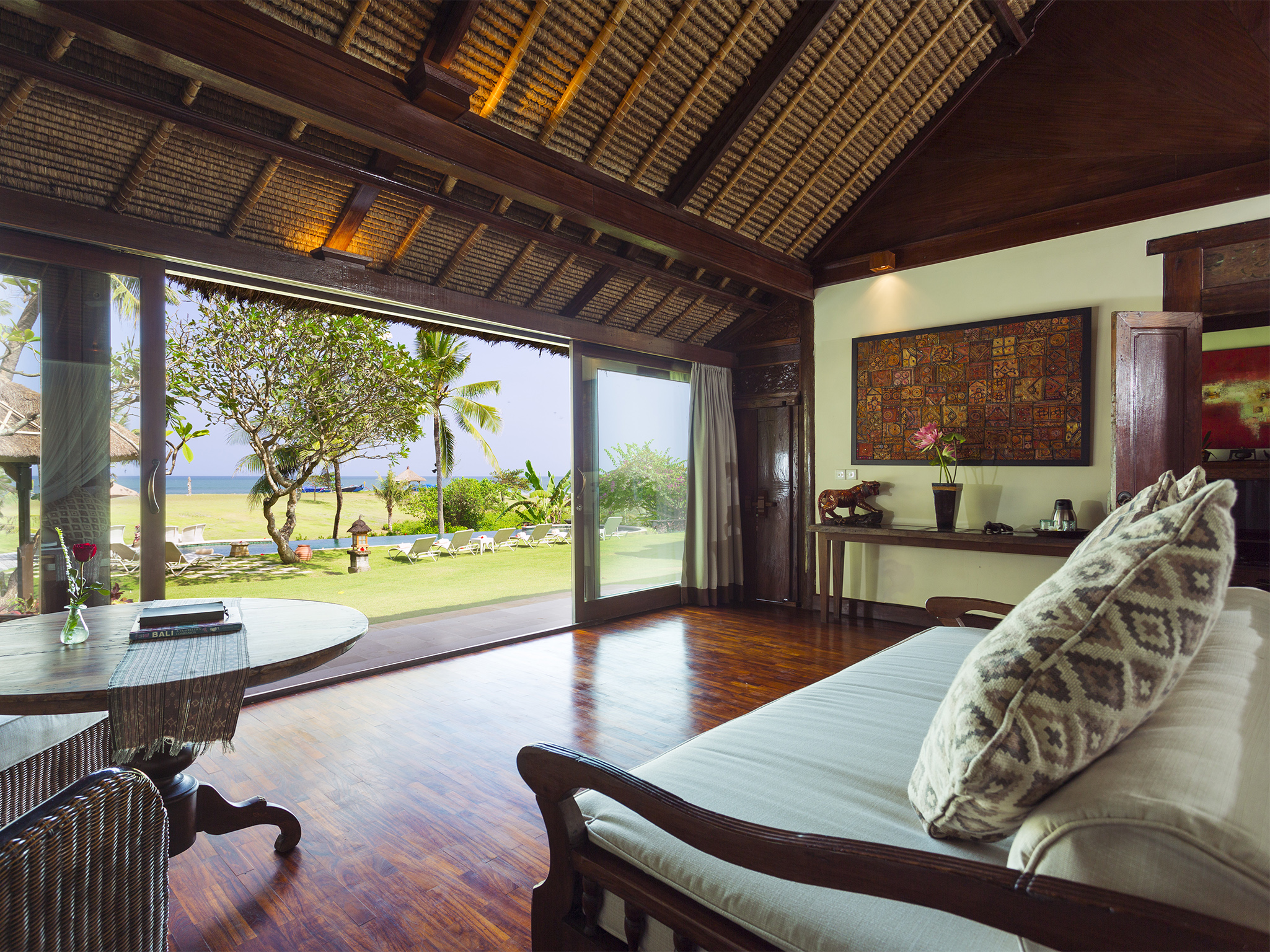 Villa Sungai Tinggi - Master bedroom living space - Sungai Tinggi Beach Villa, Canggu, Bali